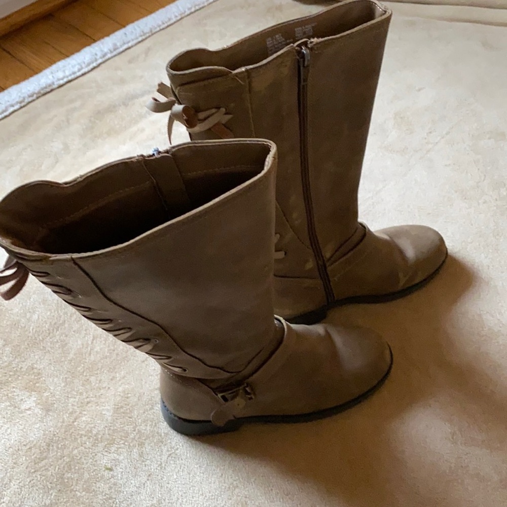 Girls Boots